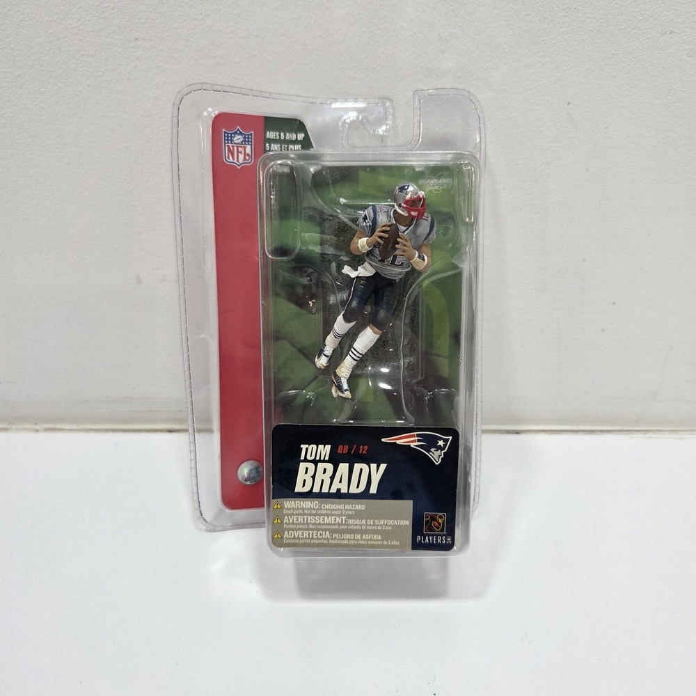 TOM BRADY MCFARLANE FIGURINE - NEW ENGLAND PATRIOTS - 3" MINI-FIGURINE‎